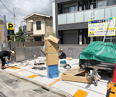 駐車場の風景